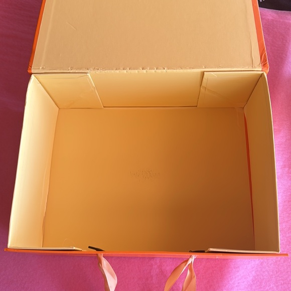 LV Box For Storage - Picture 3 of 5